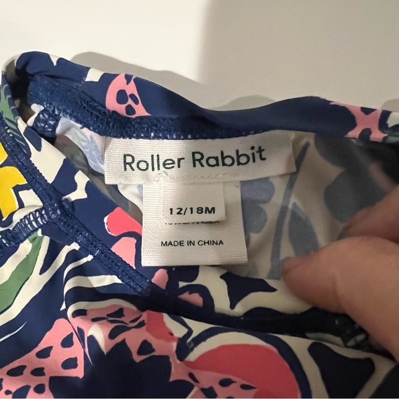 Long Sleeve Two Piece Roller Rabbit Rash Guard UPF 50 Swimsuit Size 12-18 Months - Picture 5 of 6